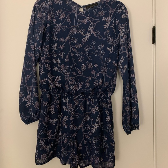 Purple floral romper - Picture 2 of 2